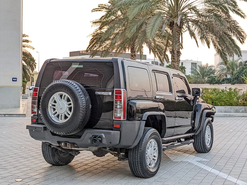 2007 Hummer H3 Other 5 Cylinder Petrol Engine Black Beige SUV GCC Specs