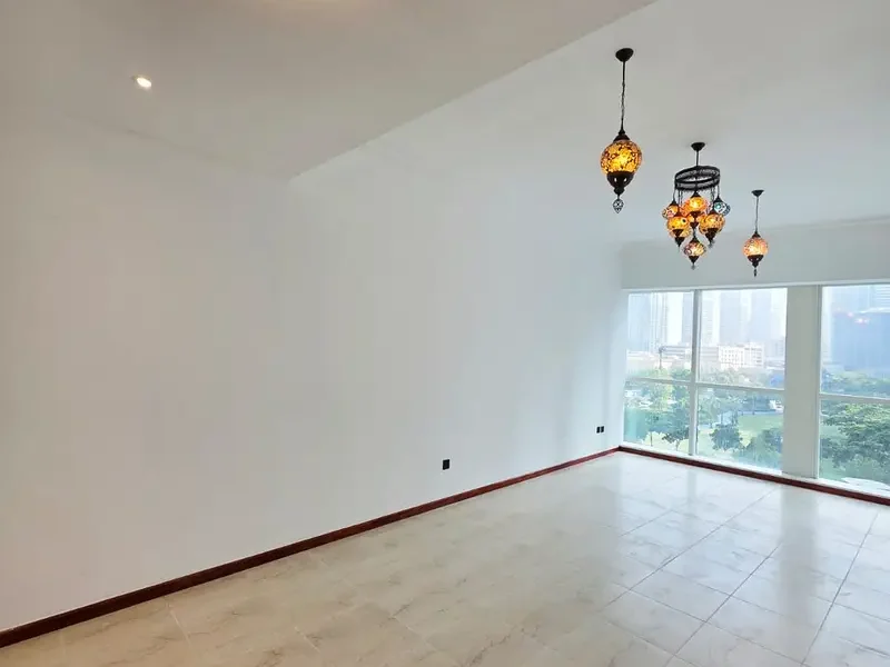 Spacious 2 Bed | Near to Metro | Car Park | Pool & Park view