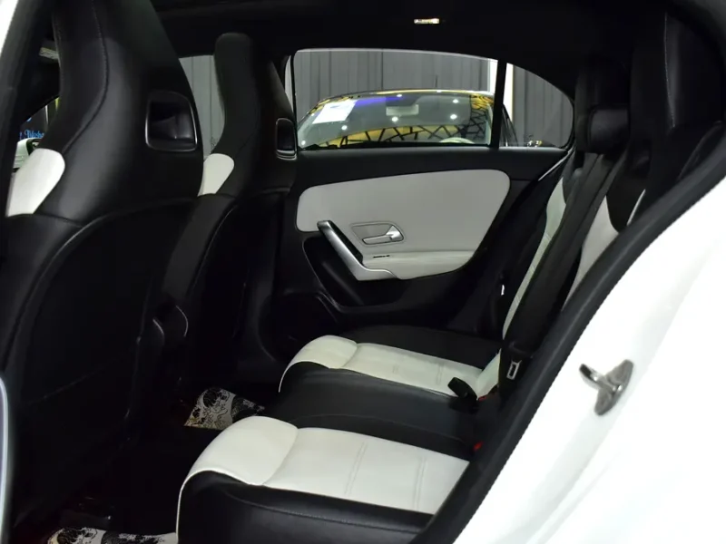 2019 Mercedes-Benz A-Class A 250 4 Cylinders Engine White Black Hatchback GCC