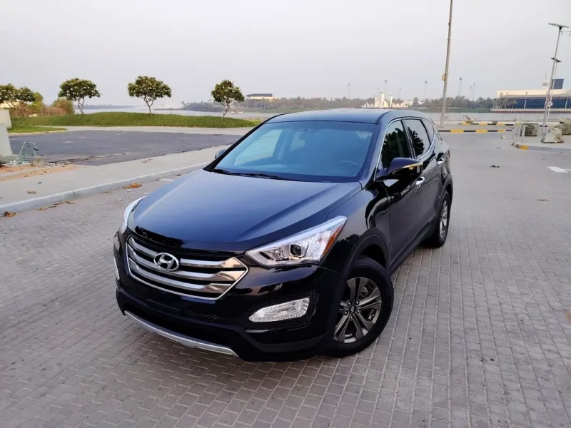 2016 Hyundai Santa Fe Sport 4 Cylinders Petrol Engine Black Beige SUV US Specs Clean Title