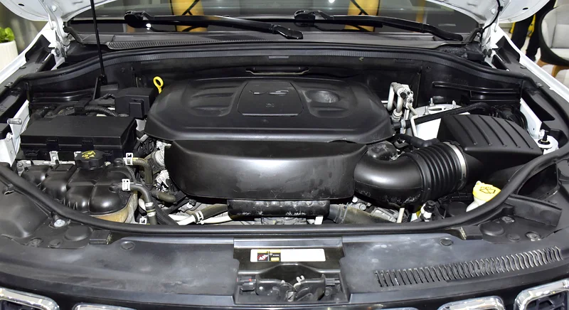 2020 Jeep Grand Cherokee Laredo 6 Cylinders Engine White Brown SUV GCC Specs