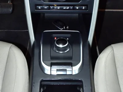 2018 Land Rover Discovery Sport HSE 4 Cylinders Engine Black Beige Crossover