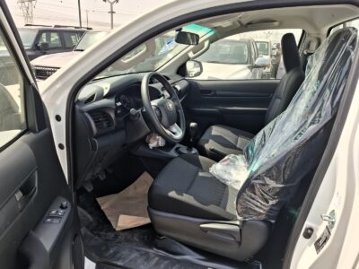 2025 Toyota Hilux 2.4L 4 Cylinders Engine MT SC White Diesel Basic White Black Pickup