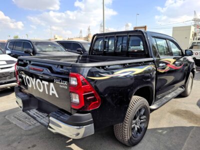 2025 Toyota Hilux 2.7L 4 Cylinders Engine AT DC Push Full Black Pickup Petrol