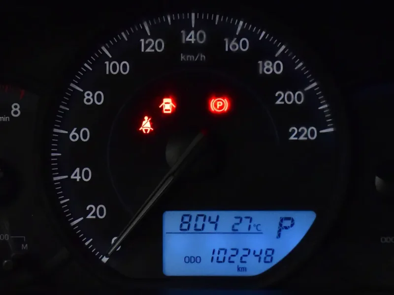 2022 Toyota Yaris S 4 Cylinder Petrol Engine Silver Beige Sedan GCC Specs