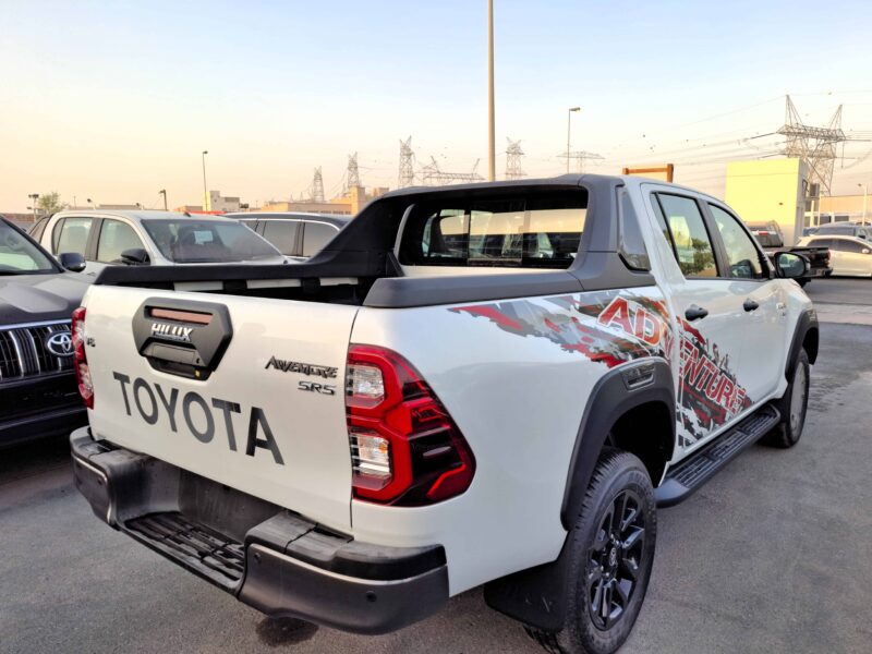 2025 Toyota Hilux Adventure 4.0L 6 Cylinders Engine AT White Black Pickup Petrol