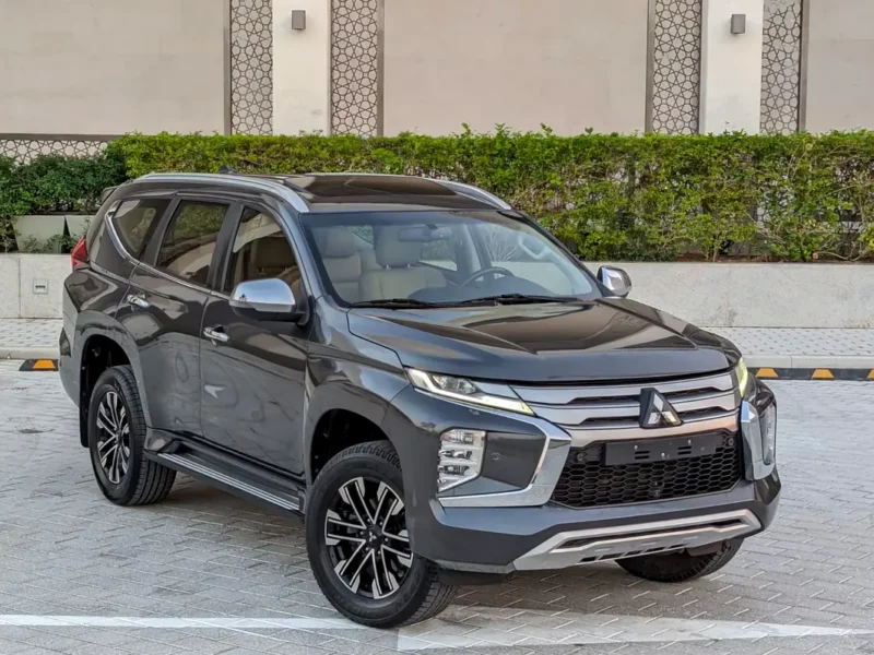 2021 Mitsubishi Montero Sport GLS 4WD Premium 3L 6 Cylinders Grey Beige SUV GCC