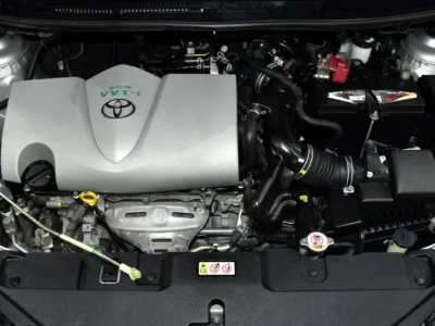 2022 Toyota Yaris S 4 Cylinder Petrol Engine Silver Beige Sedan GCC Specs