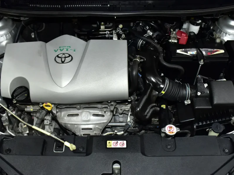 2022 Toyota Yaris S 4 Cylinder Petrol Engine Silver Beige Sedan GCC Specs