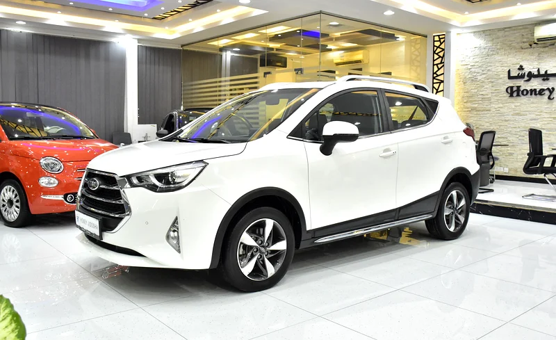 2023 JAC S3 Luxury 4 Cylinders Petrol Engine White Black Crossover GCC