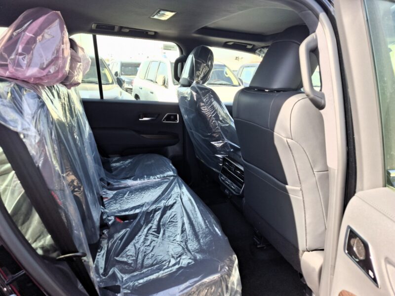 2024 Toyota Landcruiser VX Plus 3.5L TWIN TURBO, 6 CYLINDER Black SUV Petrol