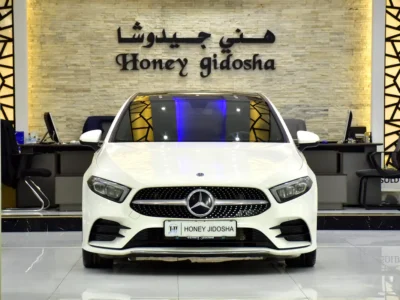 2019 Mercedes-Benz A-Class A 250 4 Cylinders Engine White Black Hatchback GCC