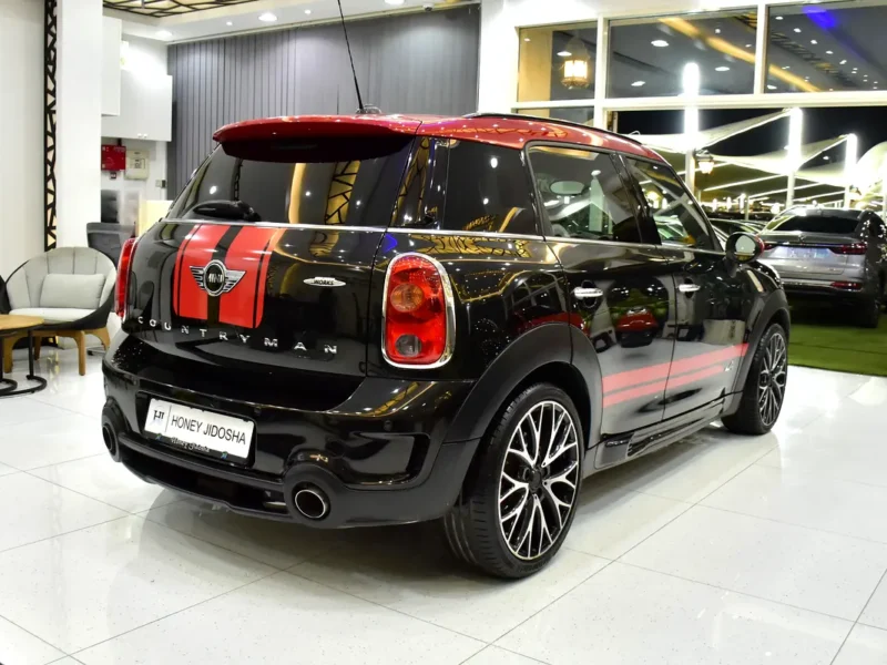 2014 MINI Countryman John Cooper Works 4 Cylinders Petrol Engine Black Hatchback