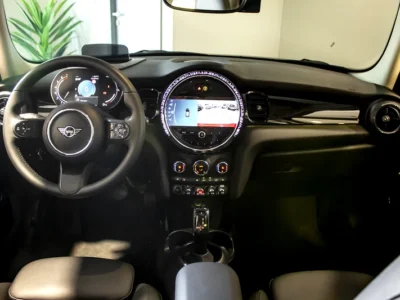 2023 MINI Cooper Cooper 4 Cylinder Petrol Engine Red Black Sedan CLEAN TITLE