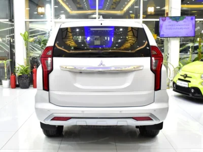 2021 Mitsubishi Montero GLS Sport 6 Cylinder Petrol Engine White Beige SUV GCC