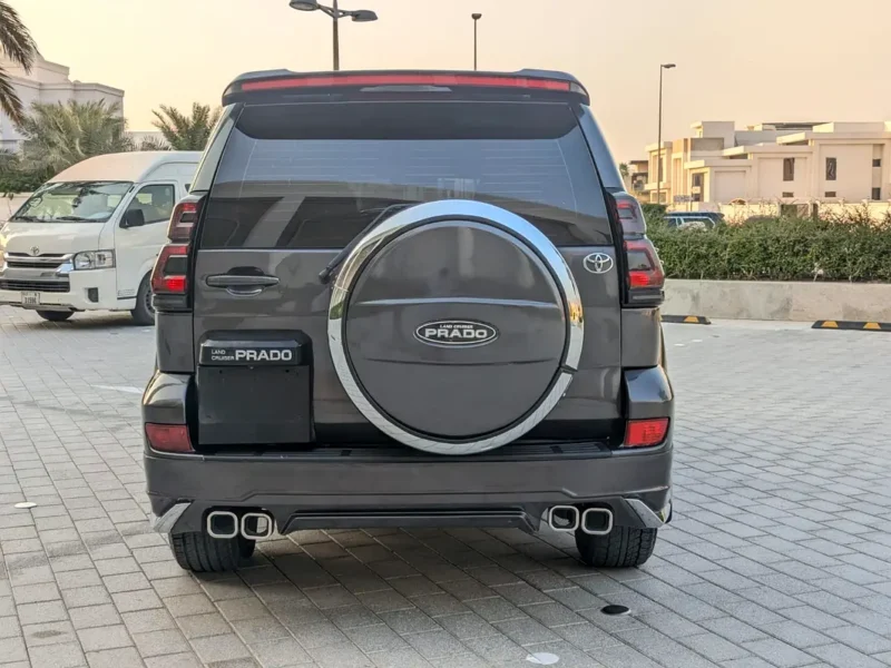 2006 Toyota Prado GX TOP 4 Cylinder Petrol Engine Grey Brown SUV GCC