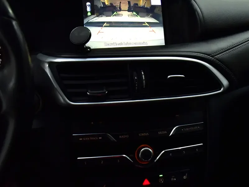 2018 Infiniti Q30 Comfort 4 Cylinder Petrol Engine White Black Hatchback GCC