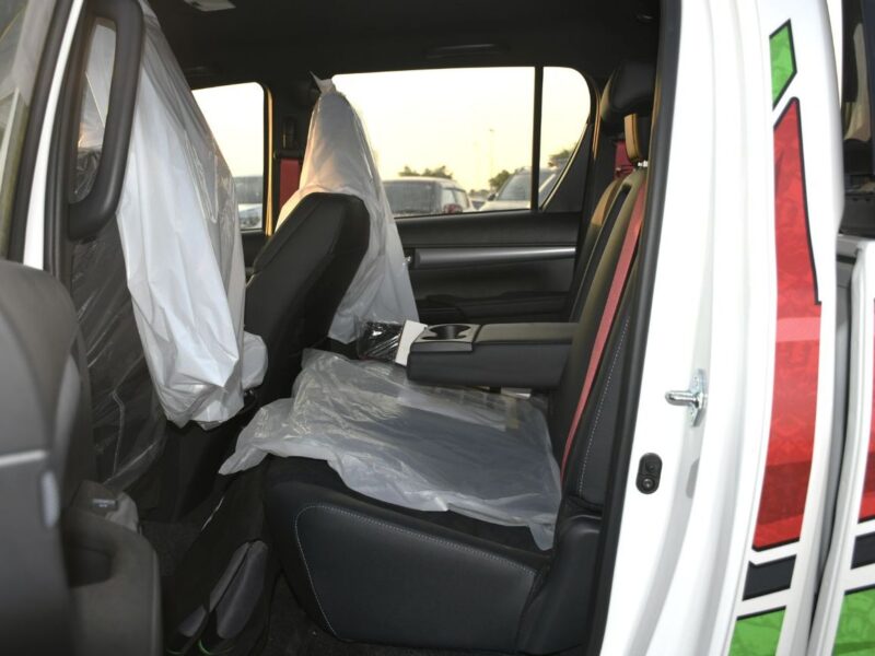 2025 Toyota Hilux 4.0L 6 Cylinder GR Sport Rally Edition Full Option White Black