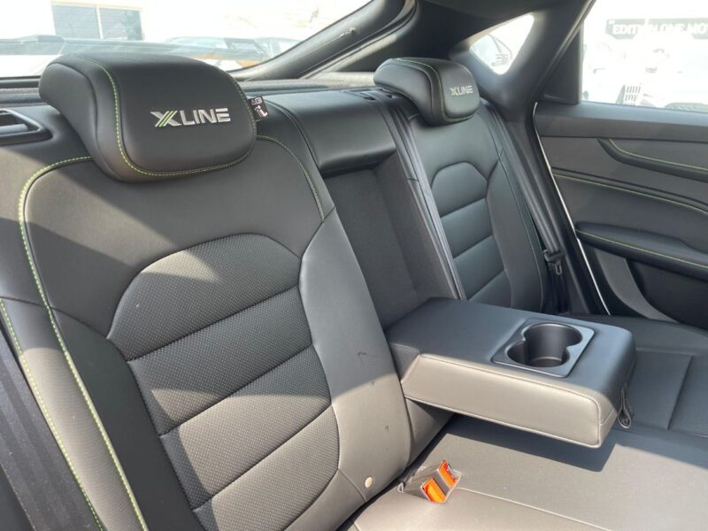 2025 MG MG6 XLINE Trophy 1.5 Litres 4 Cylinders Petrol Engine White Black Sedan