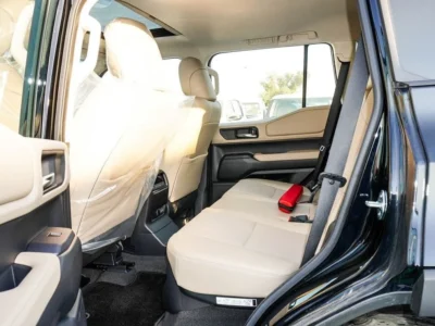 2024 Toyota Prado 2.4L GXR TWIN TURBO 4 Cylinder Engine Black Beige SUV GCC