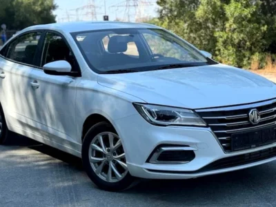 2023 MG MG5 Other 4 Cylinder Petrol Engine White Black Sedan GCC Specs