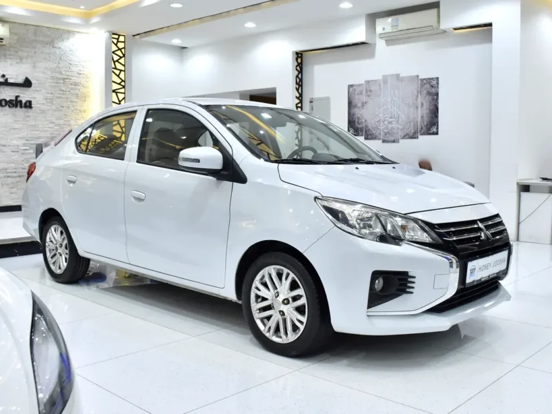 2021 Mitsubishi Attrage GLS 3 Cylinder Petrol Engine White Grey Sedan GCC Specs