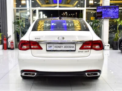 2019 GAC GA8 GL 4 Cylinder Petrol Engine White Beige Sedan GCC Specs