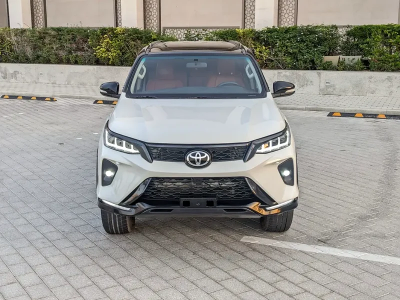 2017 Toyota Fortuner EXR FACELIFTED 2025 GCC V4 2.7L White Brown SUV