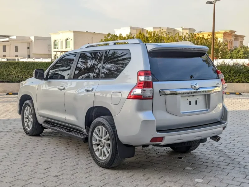 2016 TOYOTA PRADO VXR FULL OPTION V4 2.7L GCC Specs Silver Brown SUV