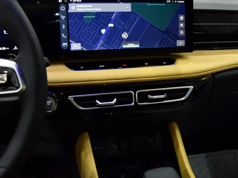 2025 MG HS Luxury 4 Cylinder Petrol Engine Grey Beige SUV GCC Specs