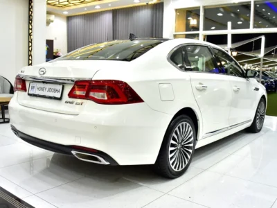 2019 GAC GA8 GL 4 Cylinder Petrol Engine White Beige Sedan GCC Specs