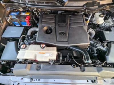 2023 Toyota Tundra Crewmax Platinum 6 Cylinder Petrol Engine Grey Black Pickup