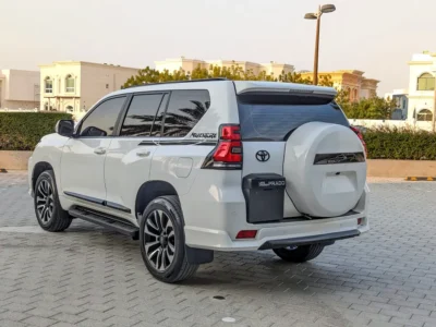 2020 TOYOTA PRADO MODIFIED ADVENTURE GCC Specs V6 4.0L White Black SUV