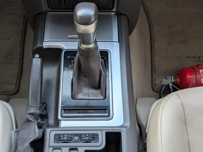 2020 TOYOTA PRADO VXR FULL OPTION V6 4.0L Silver Beige SUV GCC Specs