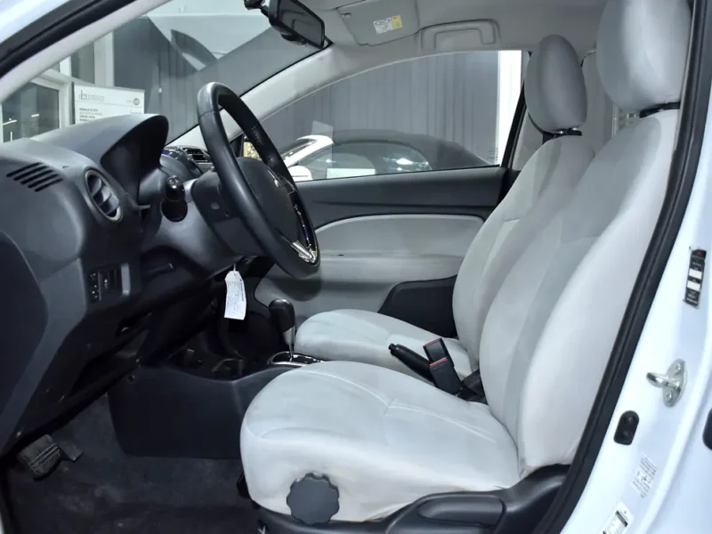 2021 Mitsubishi Attrage GLS 3 Cylinder Petrol Engine White Grey Sedan GCC Specs