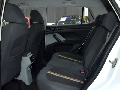 2023 Skoda Kushaq Style 4 Cylinder Petrol Engine White Grey SUV GCC Specs