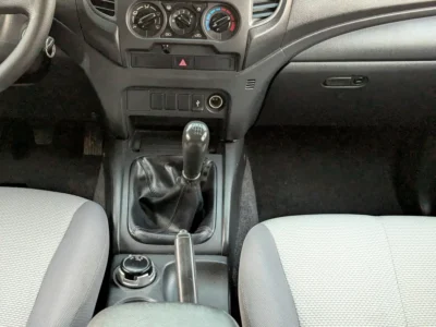 2021 Mitsubishi L200 4X4 4 Cylinder Diesel Engine White Grey Pickup GCC Specs