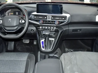 2023 Peugeot Landtrek DC 4X4 4 Cylinder Petrol Engine Red Black Pickup GCC