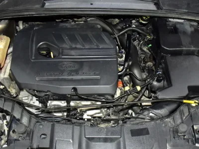 2017 Ford Focus S 4 Cylinder Petrol Engine Brown Black Hatchback GCC Specs