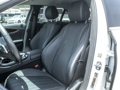 2017 Mercedes-Benz E-Class E400 4Matic 6 Cylinders Engine White Black Sedan