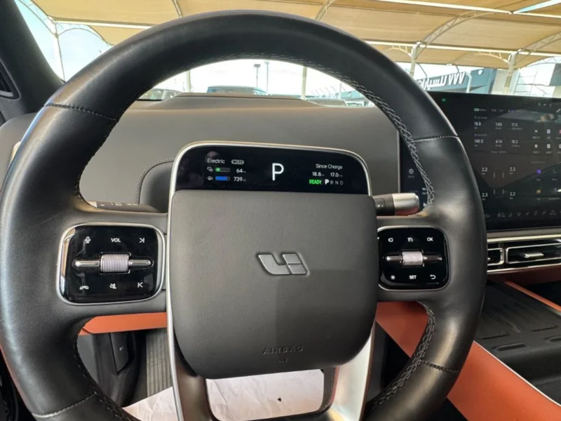 2024 LI AUTO L9 ULTRA 1.5 Litres 4 Cylinder Hybrid Engine Black Orange SUV