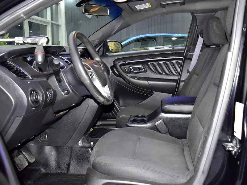 2015 Ford Taurus SE 6 Cylinders Petrol Engine Black Sedan American Specs