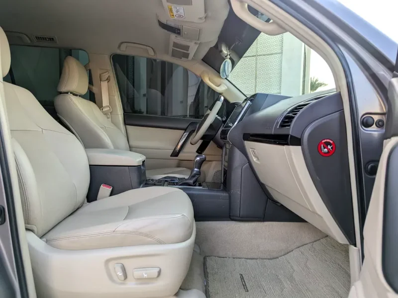 2018 Toyota Prado TXL V6 Petrol Engine 4.0 Litres Bronze Beige SUV GCC Specs