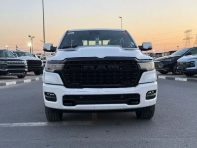 2025 RAM 1500 LIMITED 3.0L 6 Cylinder TWIN TURBO ESS White Black