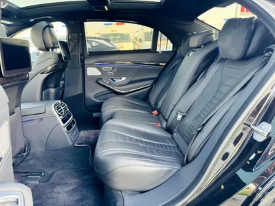 2018 Mercedes-Benz S-Class S 560 4MATIC 8 Cylinder Engine Black Sedan