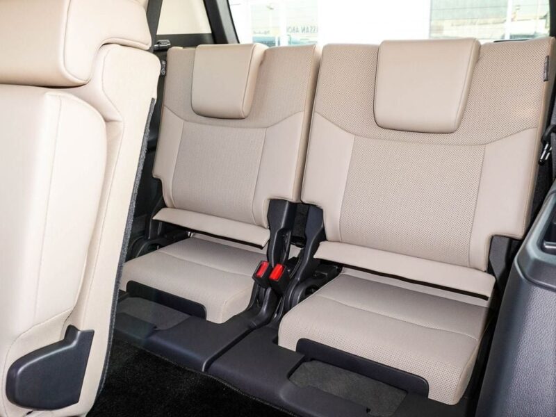 2024 Toyota Prado 2.4L GXR TWIN TURBO 4 Cylinder Engine Black Beige SUV GCC