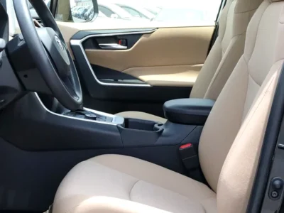 2025 Toyota Rav 4 Other 4 Cylinder Hybrid Engine Black Beige SUV GCC Specs