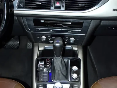 2016 Audi A6 35 FSI Quattro 6 Cylinders Petrol Engine Black Brown Sedan GCC