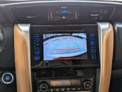 2020 TOYOTA FORTUNER GXR V6 4.0L GCC White Brown SUV GCC Specs