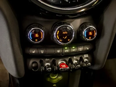 2023 MINI Cooper Cooper 4 Cylinder Petrol Engine Red Black Sedan CLEAN TITLE